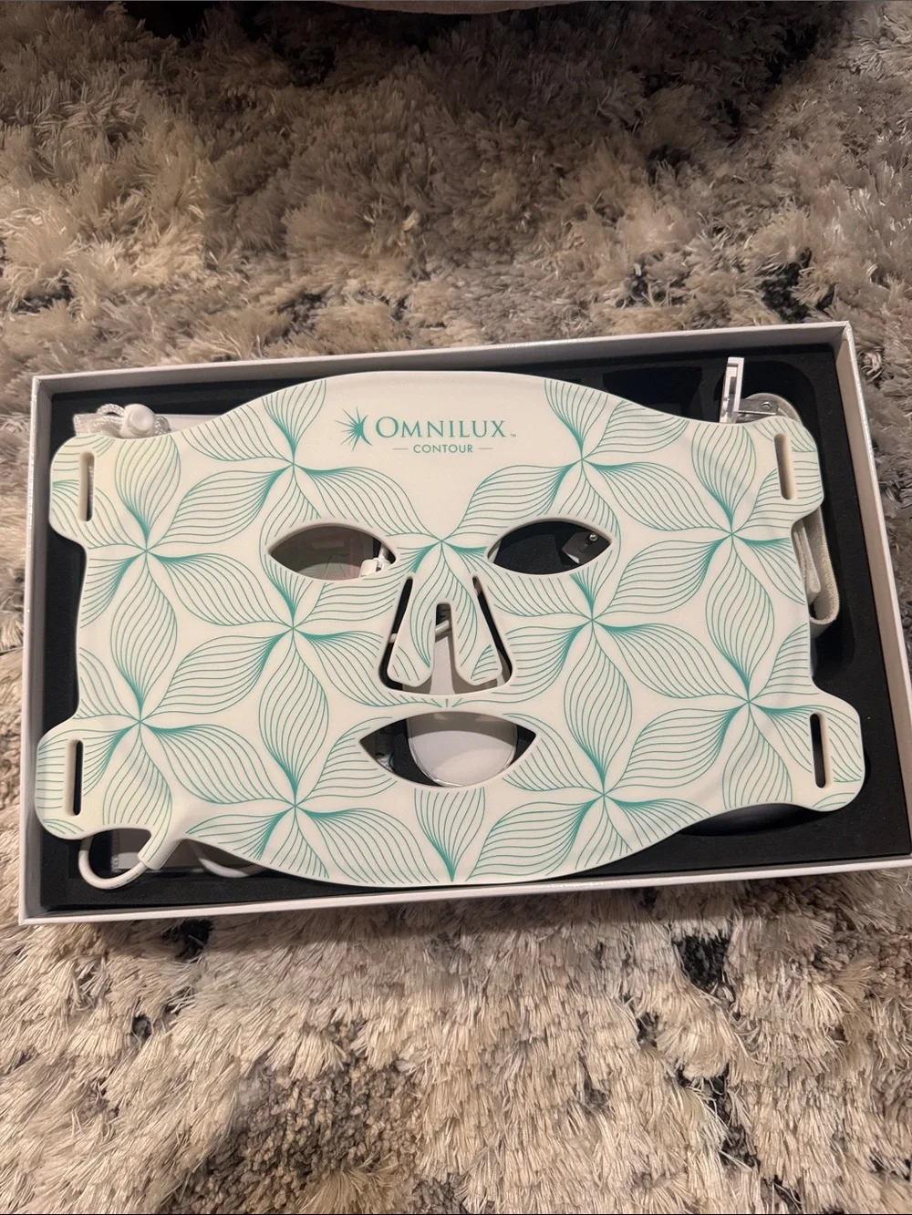 Omnilux Contour Face LED Light Therapy Mask